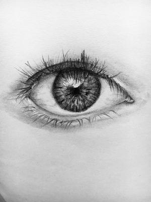 eye pencil sketch